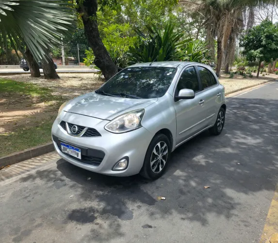 Nissan March SV 1.6 16V Flexstart 5P Mec. 2017