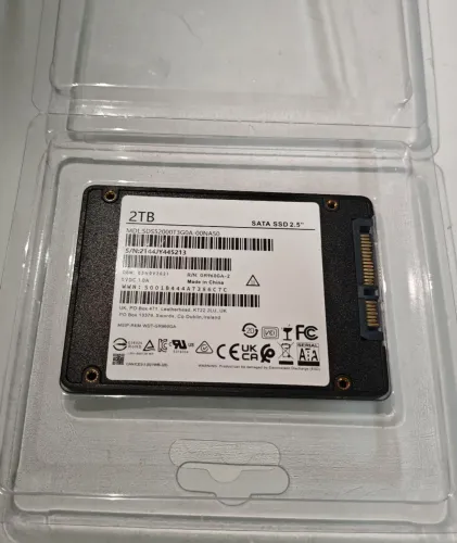 SSD 2TB SATA 100% de saúde