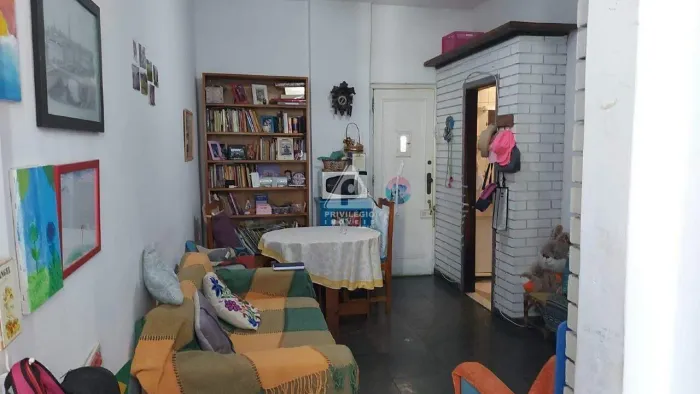 Apartamento de sala e quarto à venda em Copacabana, RJ