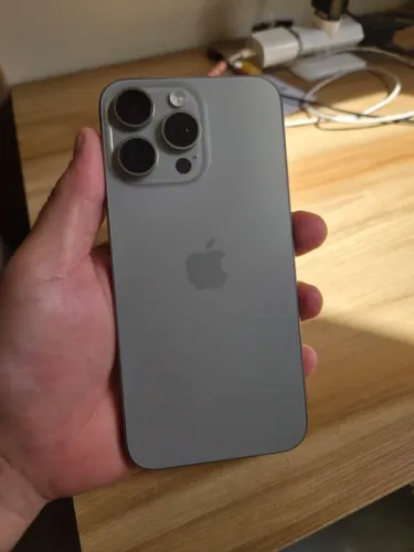IPHONE 15 PRO MAX 256GB BATERIA 86%