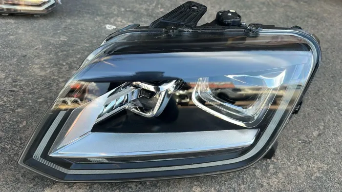 Par de Farol  amarok v6 ORIGINAL completo  