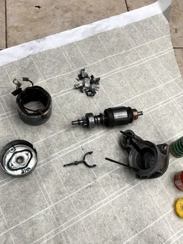 Eletricista automotivo Motor de partida, Alternador, bomba de gasolina 