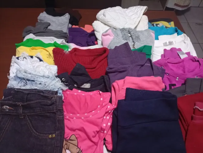 Lote de roupas menina (31 peças)