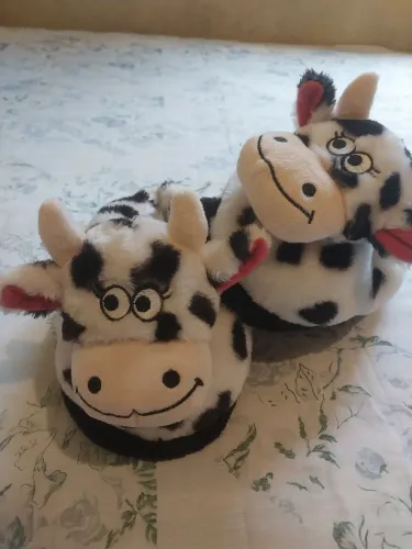 PANTUFA de vaquinha TAM 36 ao 38. Esquenta seu pé no frio!