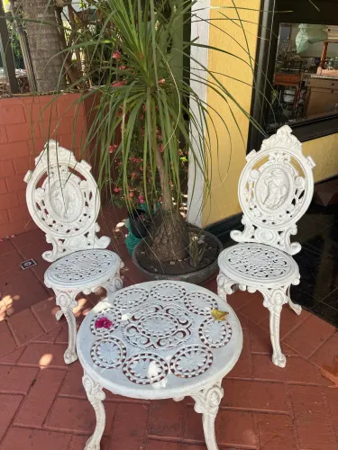 Mesa de ferro infantil 