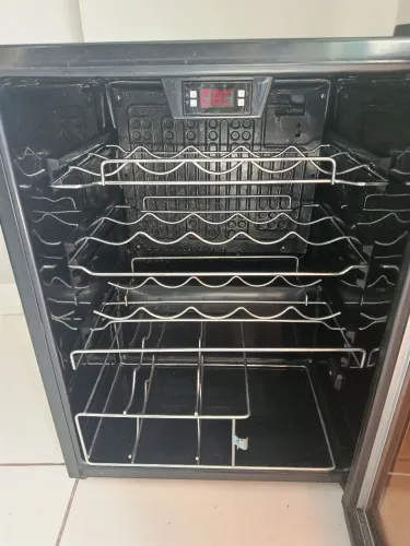 Adega Climatizada Philco PH 21G
