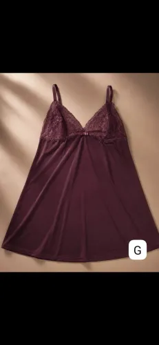 Vendo pijamas femininos
