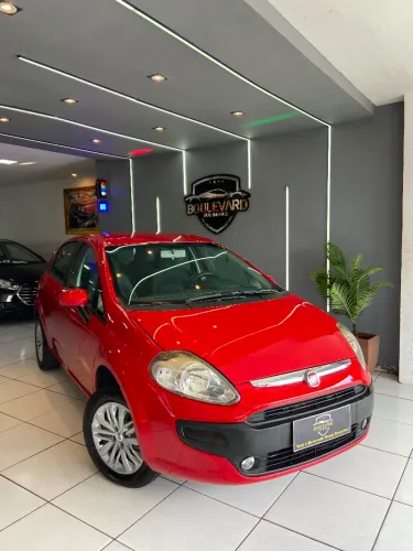 Fiat Punto Attractive 1.4 Fire Flex 8V 5P 2014