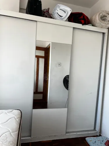 DOAÇÃO - guarda roupa