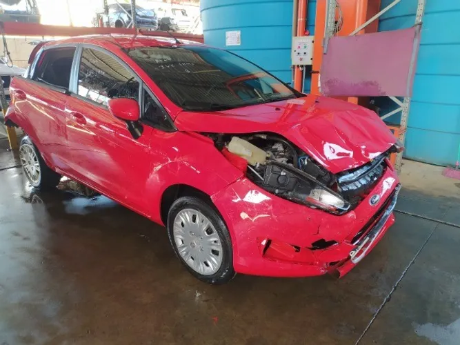 Peças usadas Ford New Fiesta 2013 2014 1.5 16v flex 111cv câmbio manual