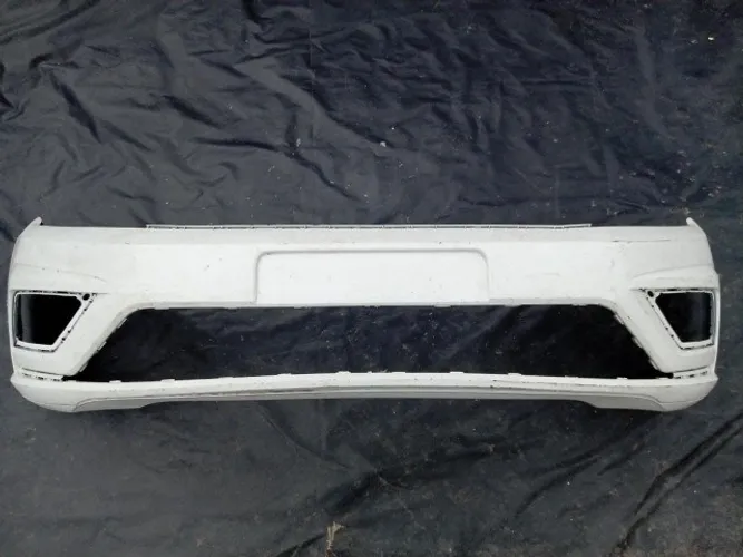 Parachoque Vw Saveiro Robust 2016/2022 Branco c/detalhe