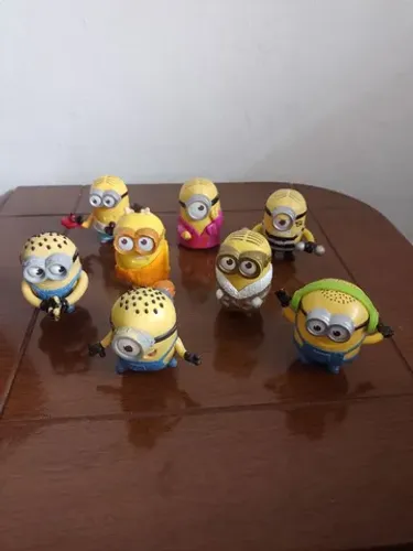 lote com 8 bonecos minions coleção mc donalds 2013/2015/2017