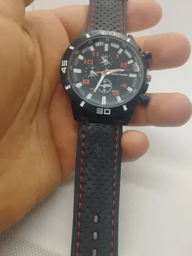Relógio Novo ENTREGA GRÁTIS ENVIO IMEDIATO.