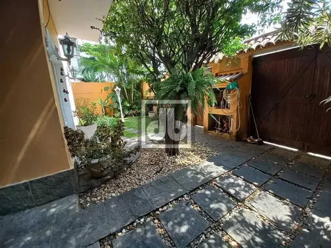 Casa de Condomínio Freguesia, duplex, 3 quartos, 1 suíte em condomínio fechado