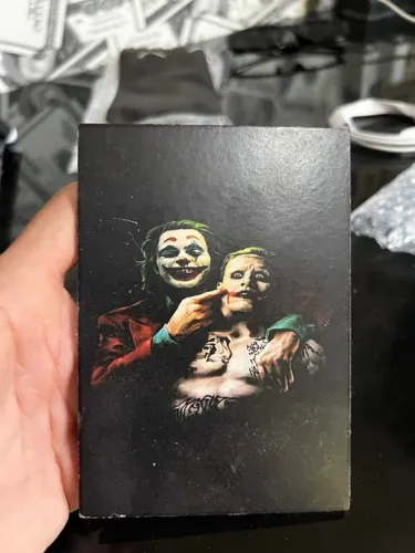 Quadro Decorativo Joker e Coringa - 12 cm pra vender hoje