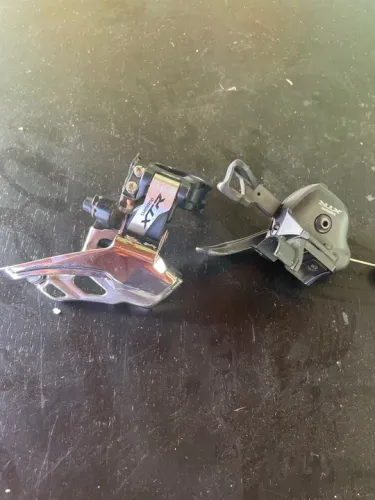 VENDO CÂMBIO E PASSADOR DIANTEIRO SHIMANO XTR