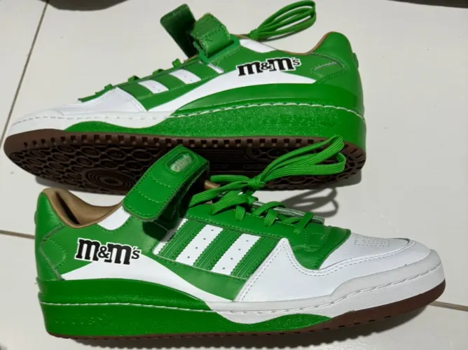 Adidas M&M