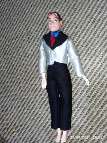 Boneco príncipe Hans de Frozen