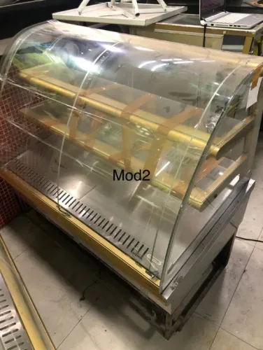 VITRINE EXPOSITORA mod2 REFRIGERADA COM DIVISÓRIAS VIDRO CURVO