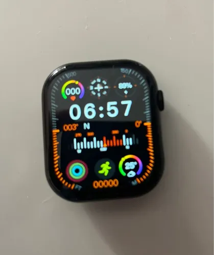 Smartwatch preto
