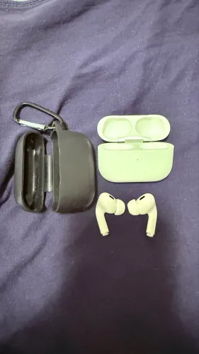 AirPods Pro 2 geração. Perfeito estado.