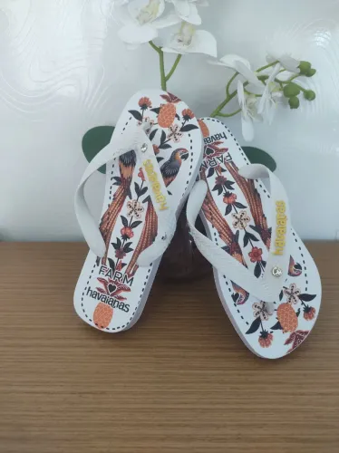 Sandália havaiana Farm!