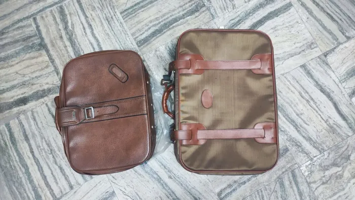Conjunto de malas de viagem em couro