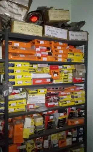 Estoque de peças ( vendo barato )