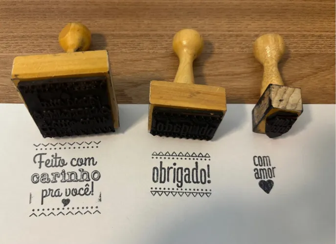 Trio de carimbos para embalagens