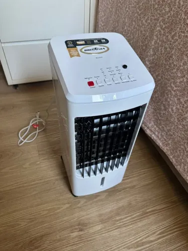 Climatizador de Ar Britania 110V Bcl05fi