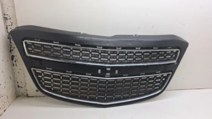 Grade Parachoque Dianteiro Chevrolet Agile 1.4 Ltz 2012 / 13