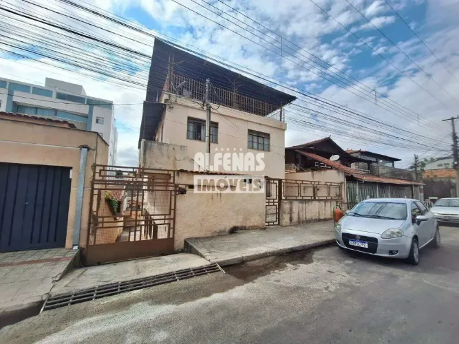 Apartamento à venda 3 quartos, térreo sem nenhuma escada