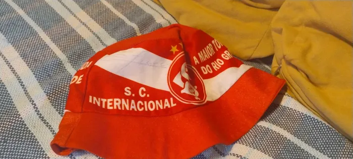 Chapéu internacional autógrafo Clemer