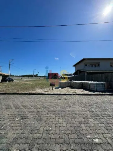 TERRENO NO COND. MORADAS DA PRAIA