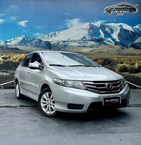 Honda City Sedan LX 1.5 Flex 16V 4P Aut. 2013