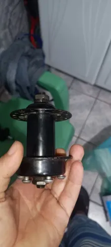 Cubos para aro 29 com parafuso novos