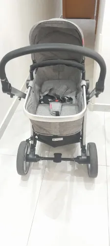 3x1 - Carrinho, moisés e bebê conforto e base isofix Fisher Price Hero