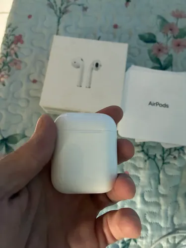 AirPods 2