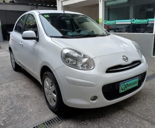 Nissan March SV 1.6 16V Flex Fuel 2014