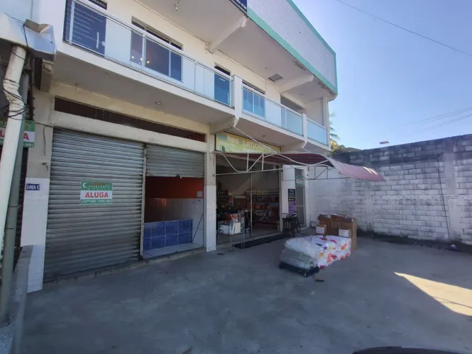 Aluga: 2.200,00 Estr. do Magarça prox. a South, Loja com 60 m2