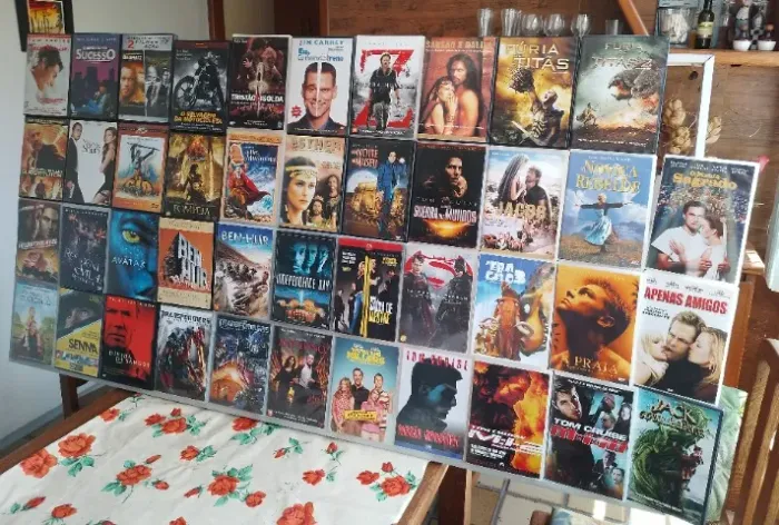 DVDS DIVERSOS E USADOS