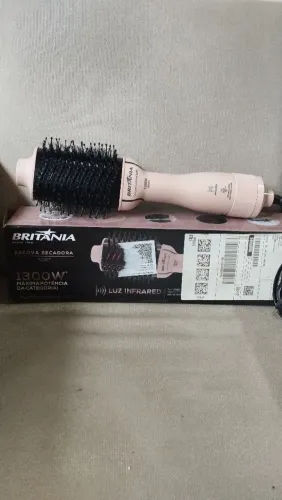 Escova Secadora Britânia Soft 4 em 1 1300W BEC07R Bivolt