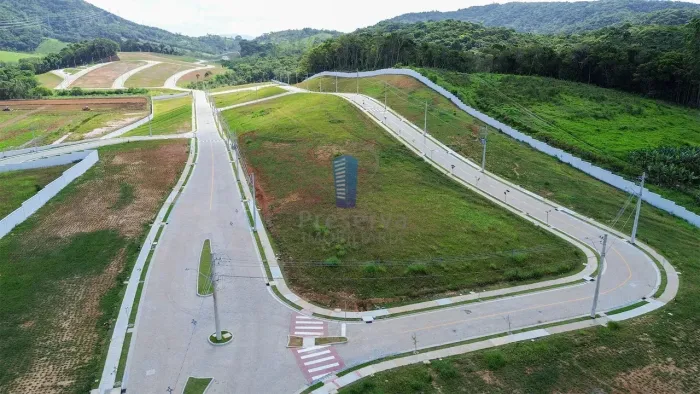 Terreno à venda no bairro Rio do Meio - Itajaí/SC