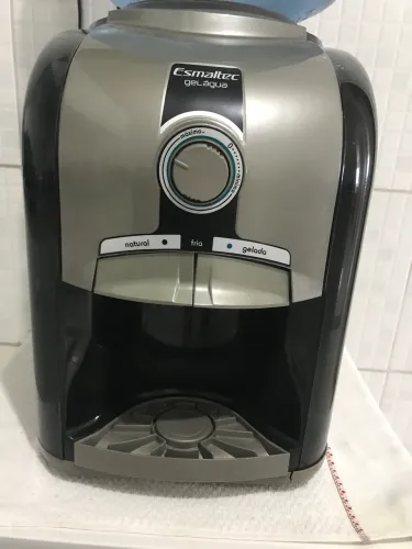 Gelagua esmaltec  na garantia