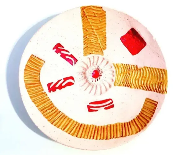 Prato Decorativo em Cerâmica Fosca Rose - Pintado à Mão com Motivos Indígenas