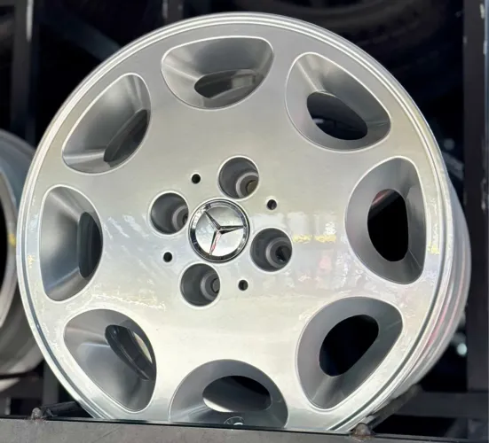 Rodas Mercedes aro 15 tala 6 furacão 4x100