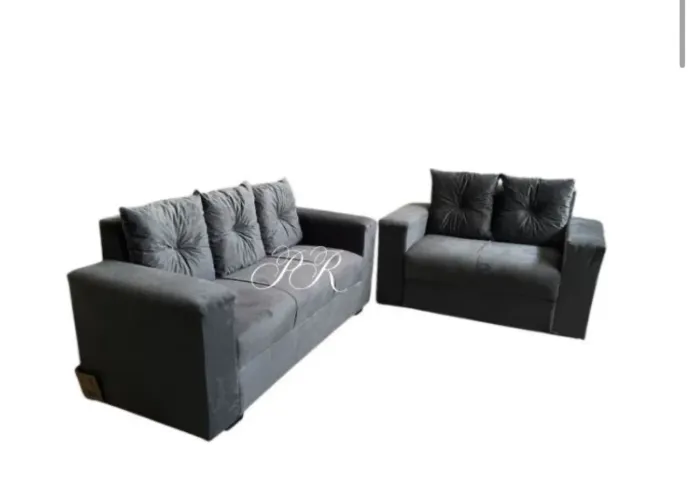 Conjunto Sofá 2 e 3 lugares apenas 680,00