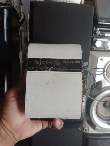 Amplificador de Áudio Stereo 500W