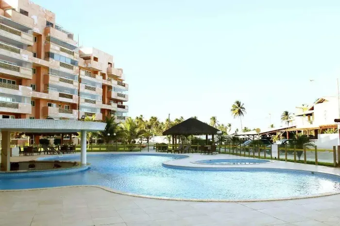 Apartamento no Condomínio Portal dos Trópicos - Frente Mar