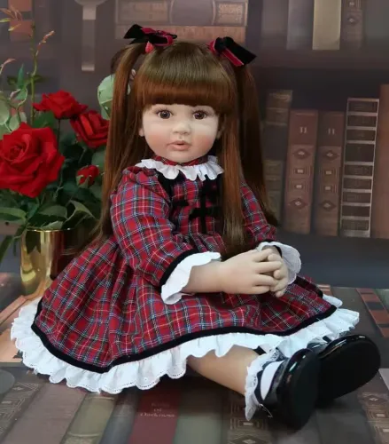 Boneca Reborn Realista 60cm - Corpo de Pano + Silicone Vinil 3/4